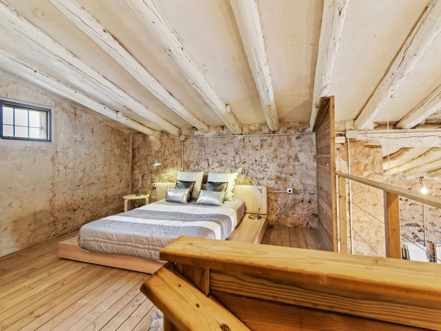 Rustic Cottage in Fraga With Private Garden