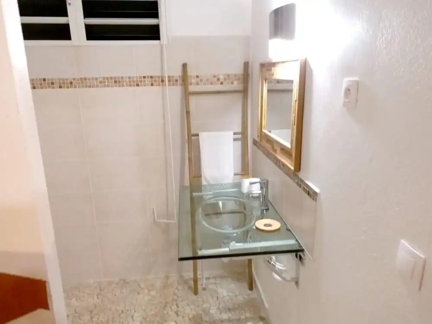 Apartment With One Bedroom In Petit Bourg With Wonderful Mountain View Furnished Garden And Wifi