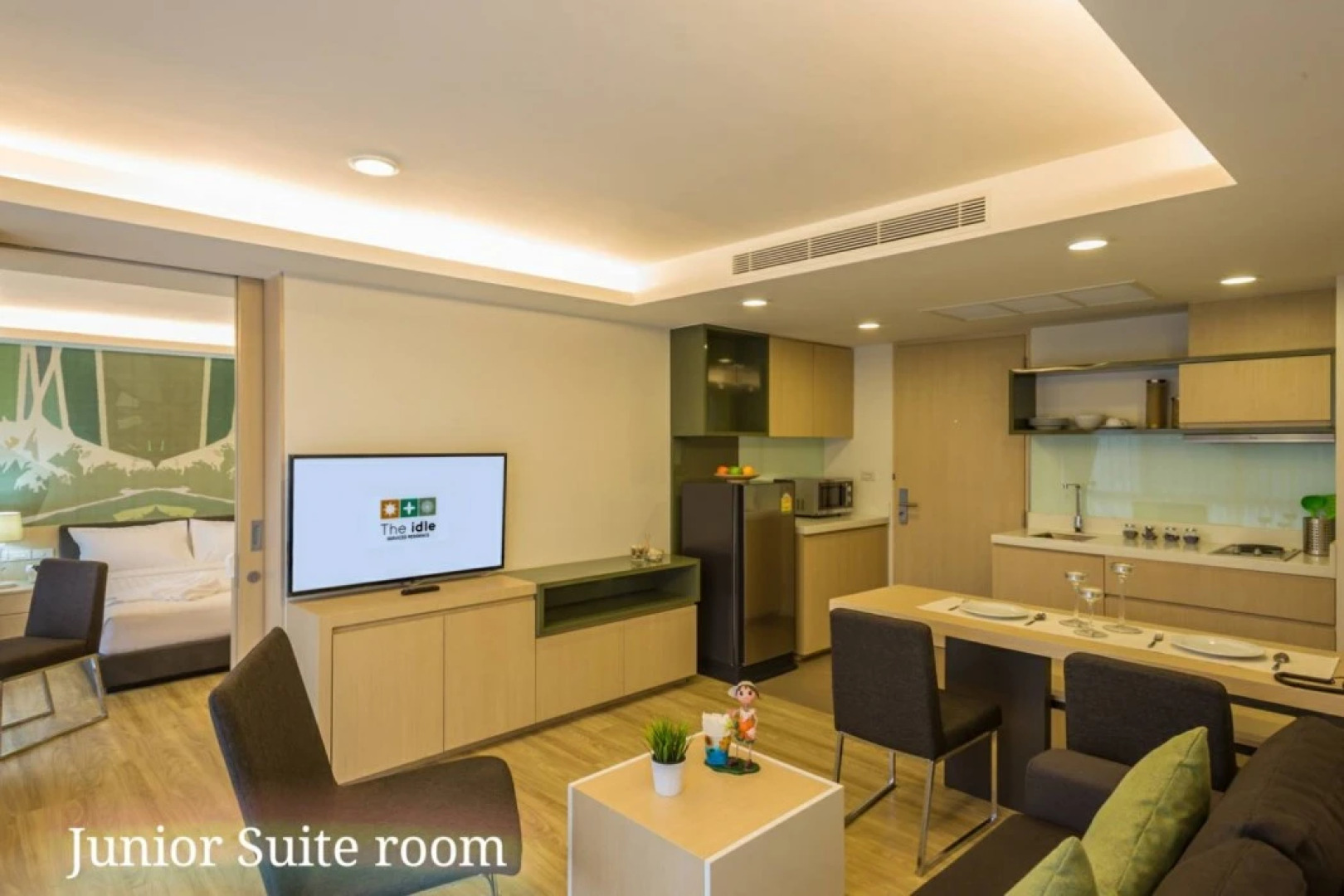 The Idle Hotel and Residence