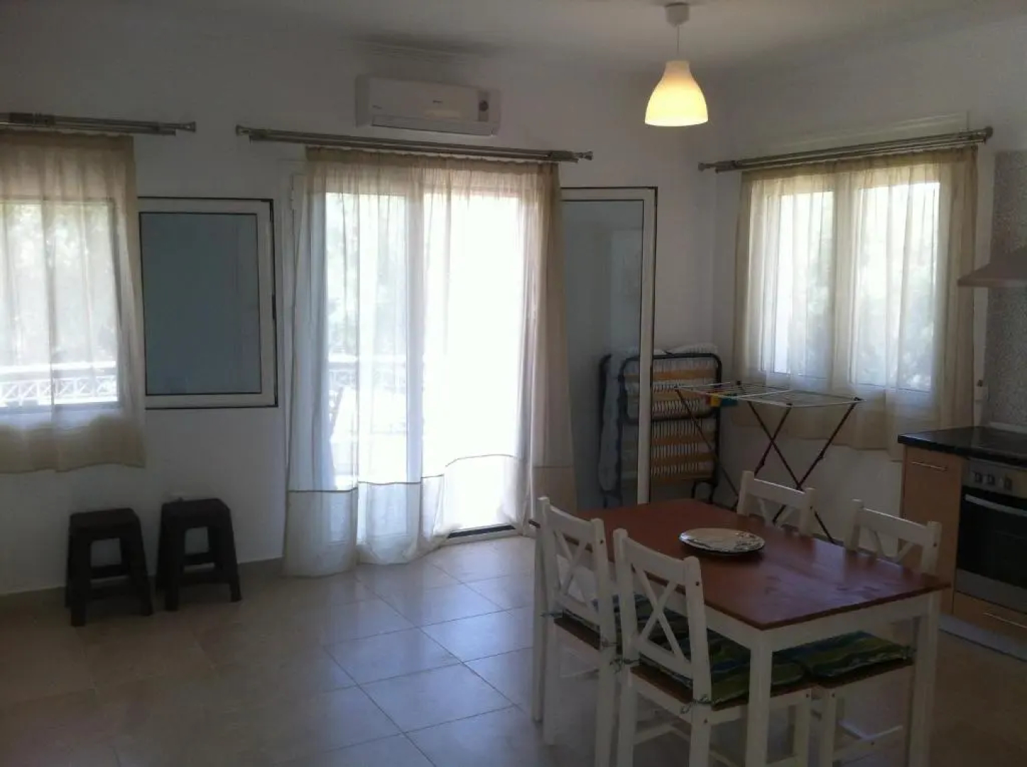 Kanellos luxury apartments