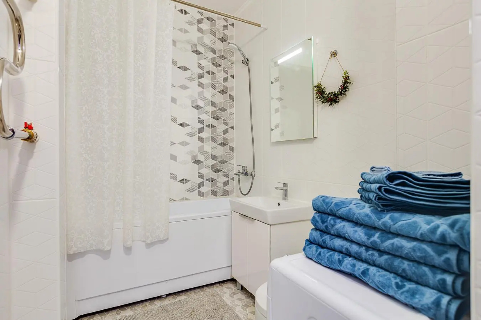 LikeHomeAparts (ЛайкХоумАпартс) на проспекте Европейский 20 корпус 4