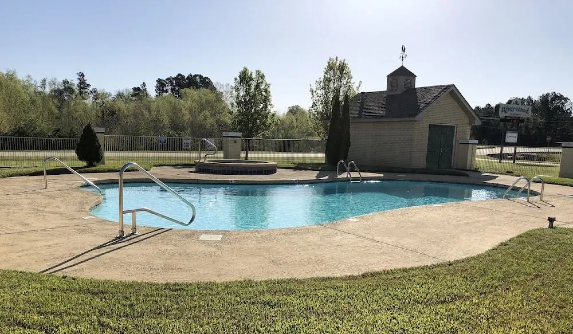 Riverwood Inn of Glenwood