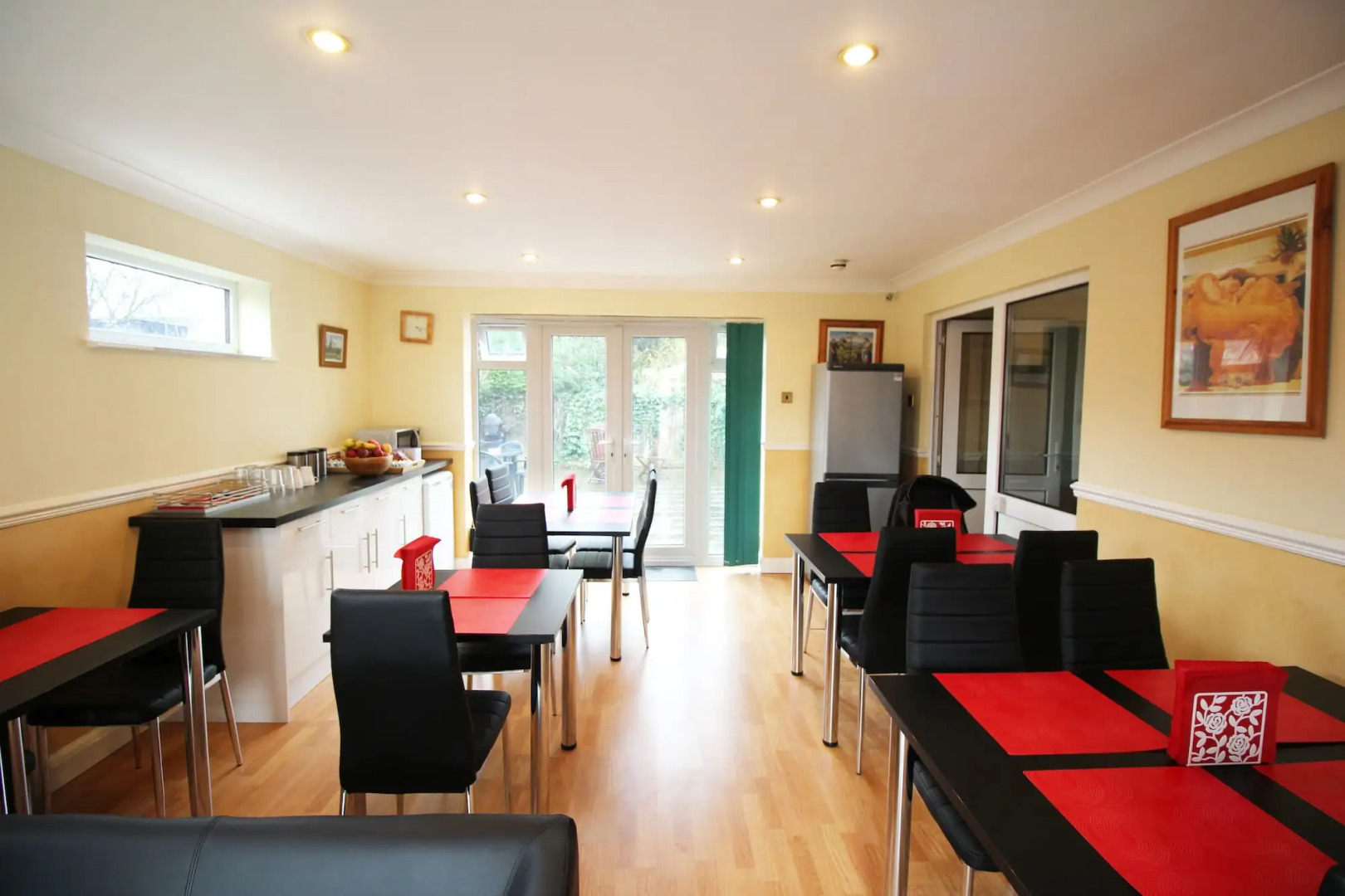 Flexistay Ambers Gatwick Aparthotel