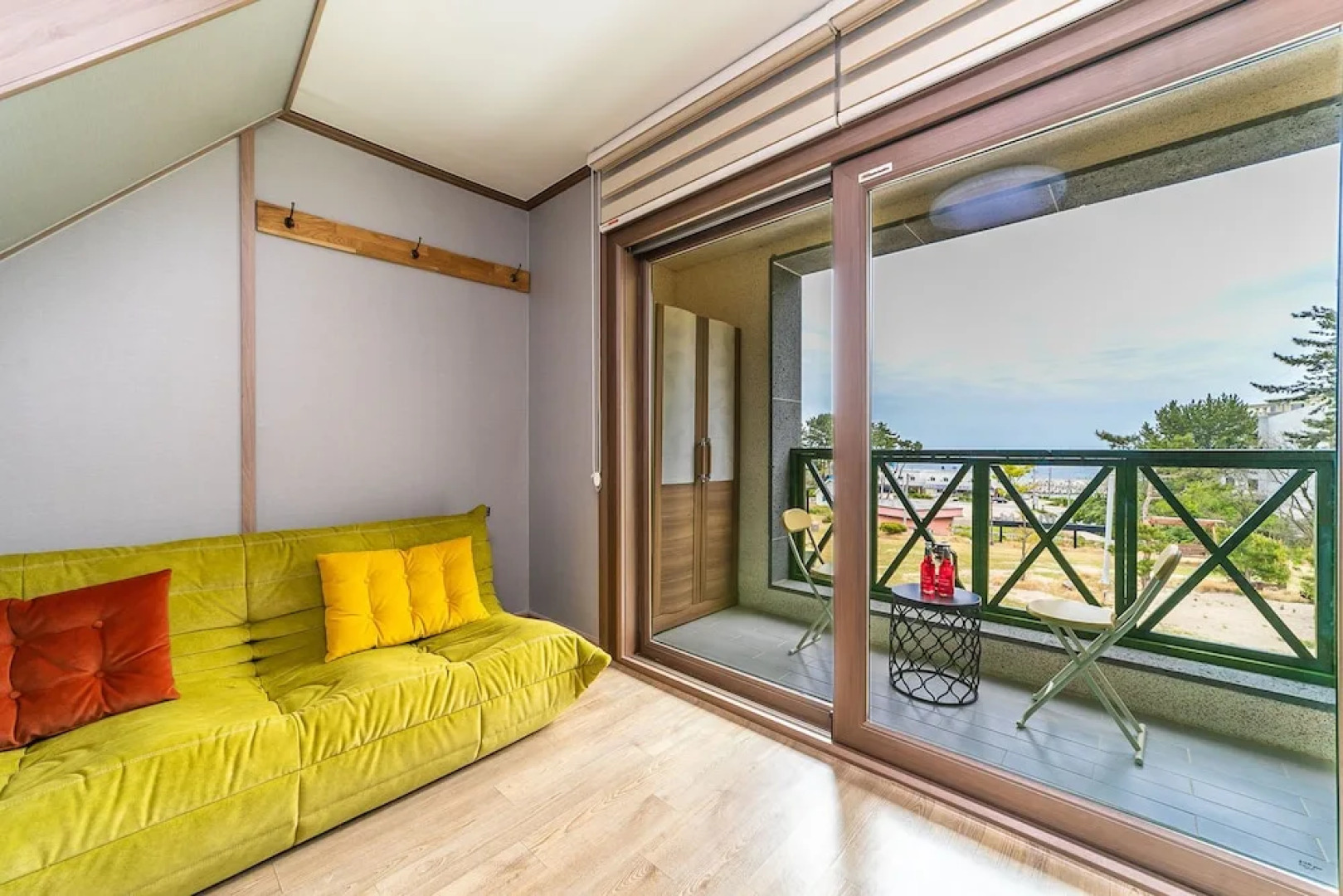 Uljin Dolbit Pension