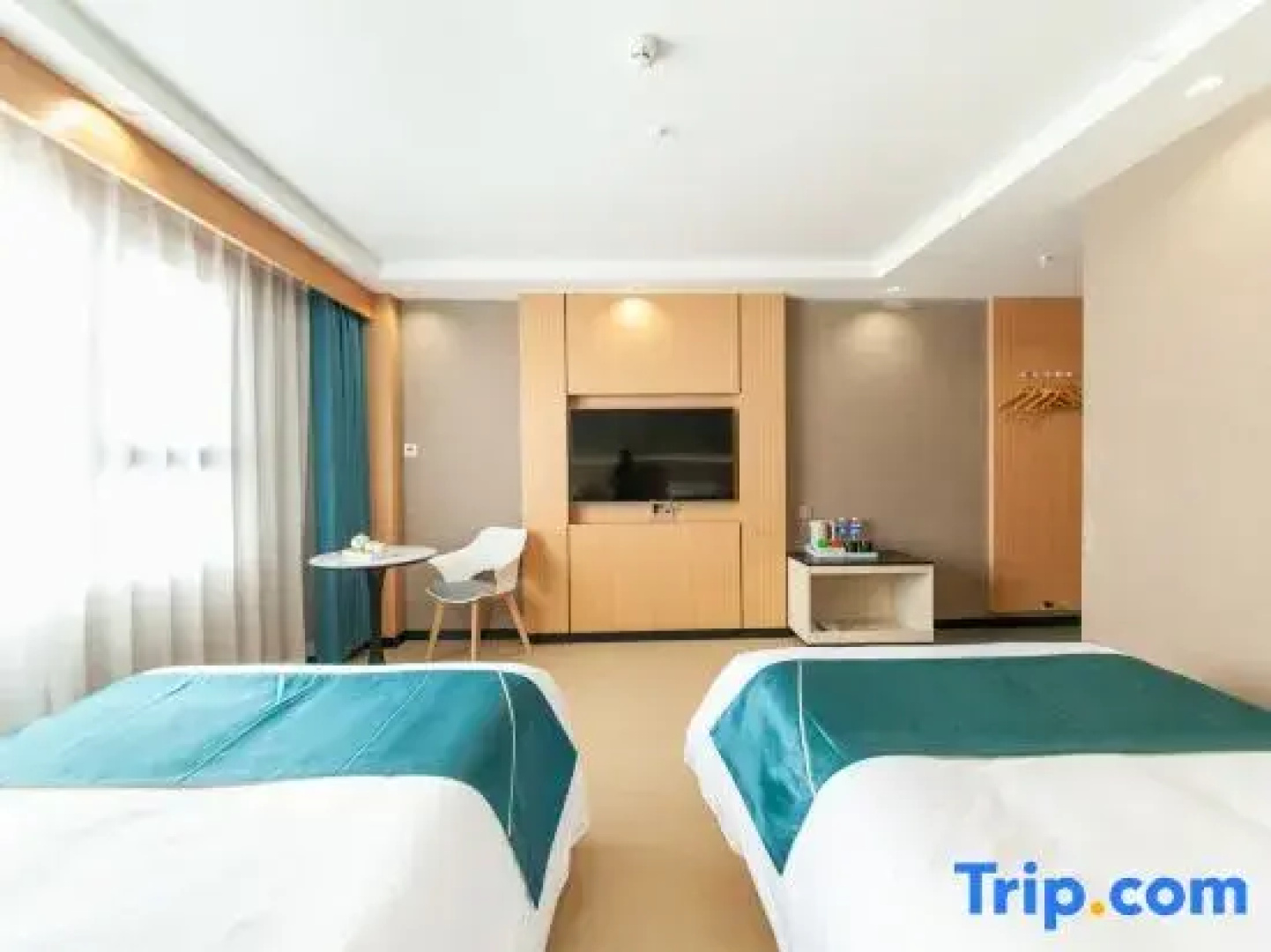 Rui Xi Manju City View Hotel (Luo Bulin Plaza Kangbei Wealth Center Branch)