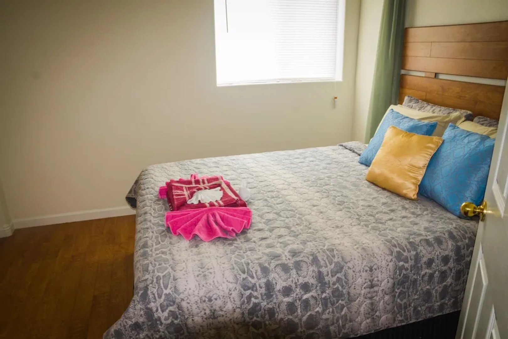 Francein's One Bedroom Suite