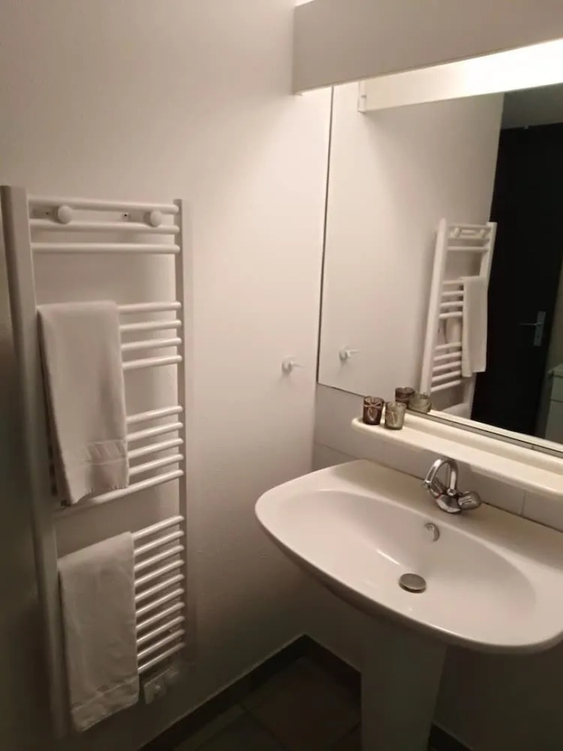 Residence De La Servie