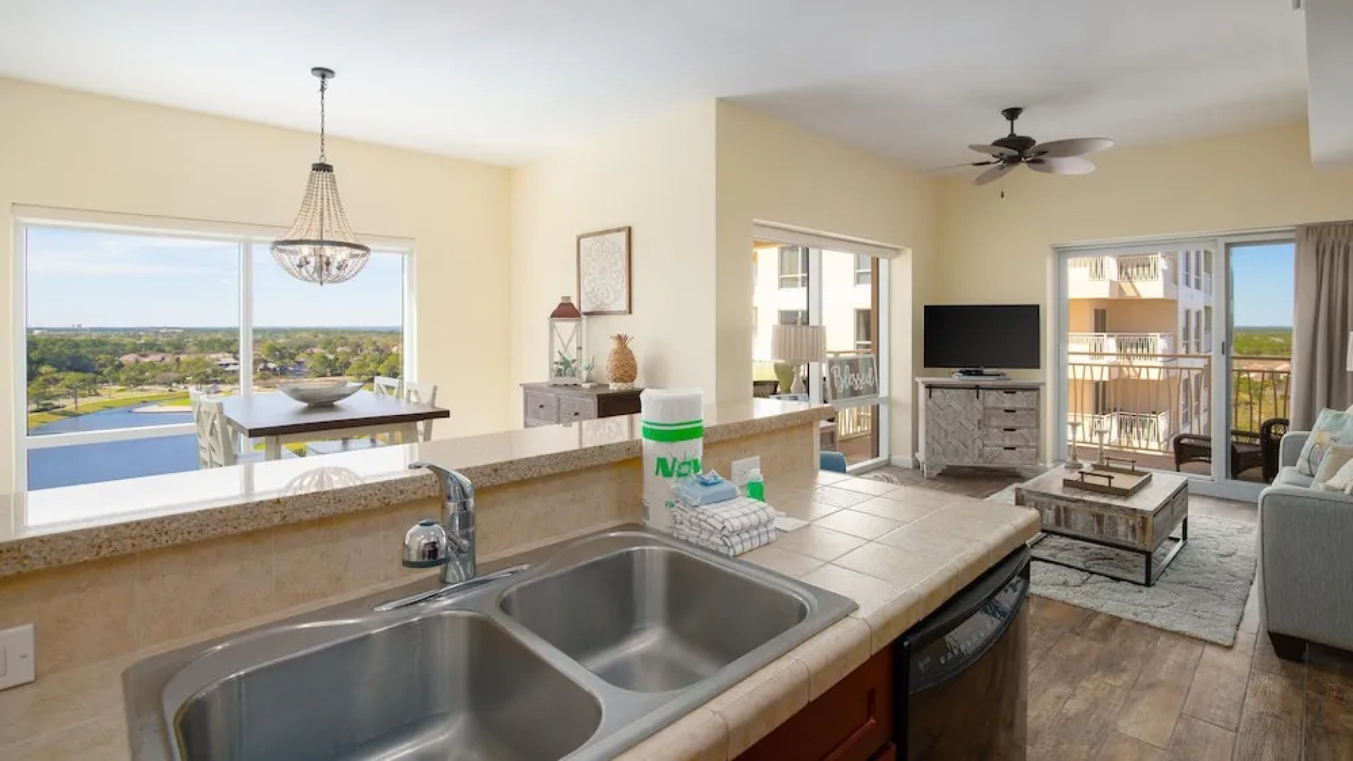 Luau II 6922/6924 at Sandestin