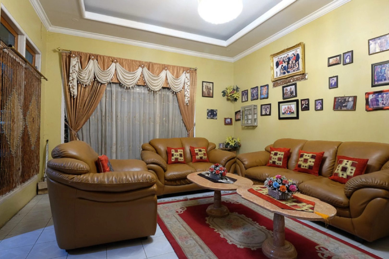 RedDoorz near Mangrove Forest Kupang