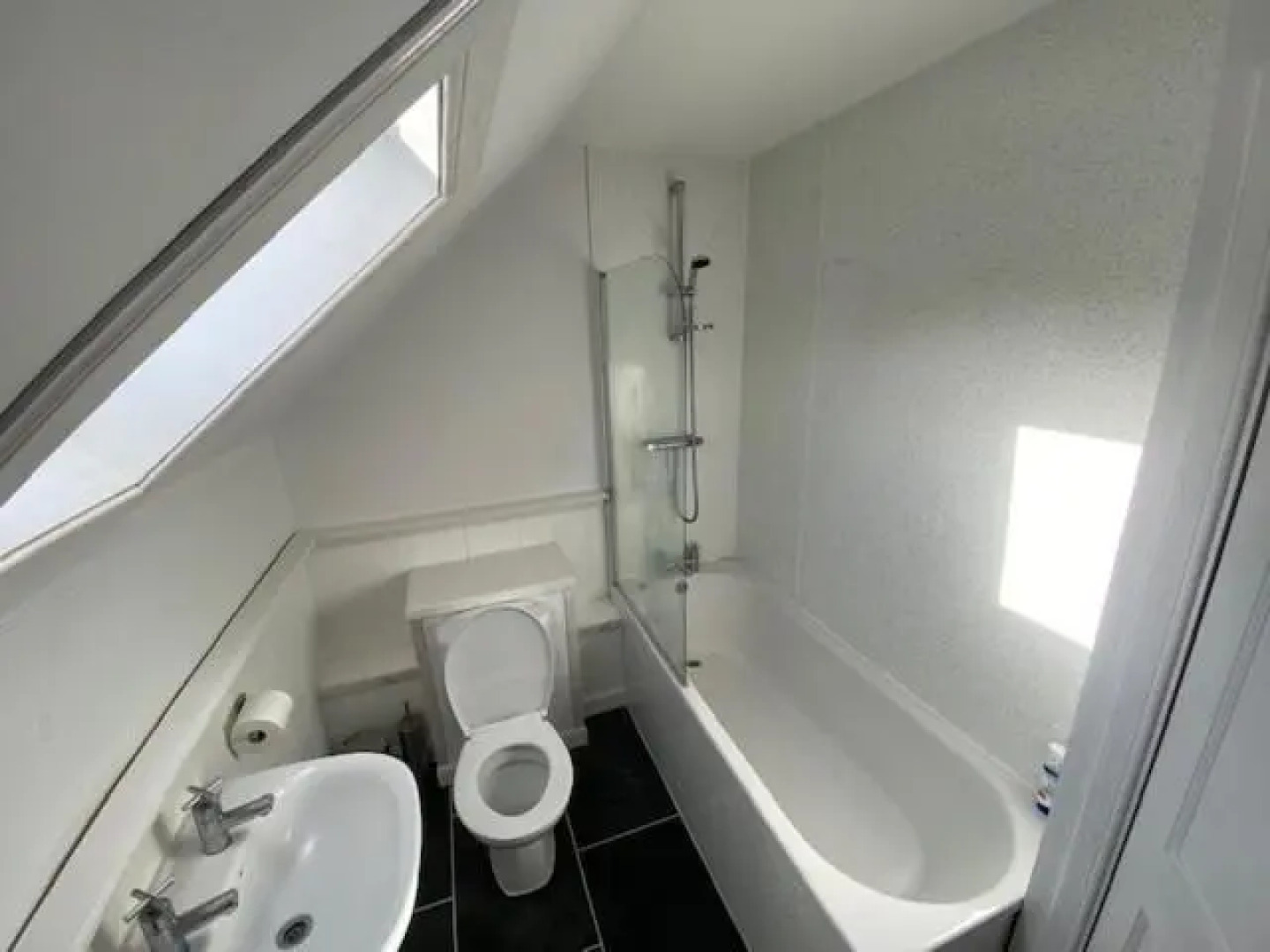 Scalloway, Waterside 2-bed, 2-ensuite apartment, great views