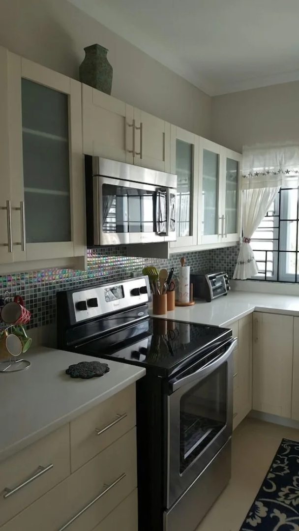 Fern Court Apartment With Oceanic View III