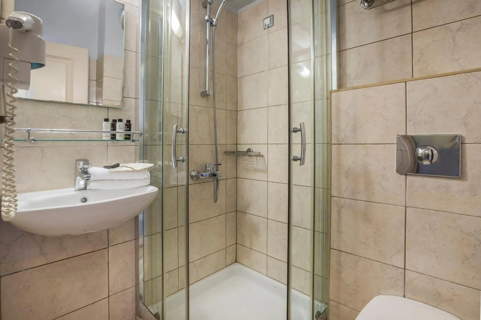 Ionian Plaza Hotel & Spa