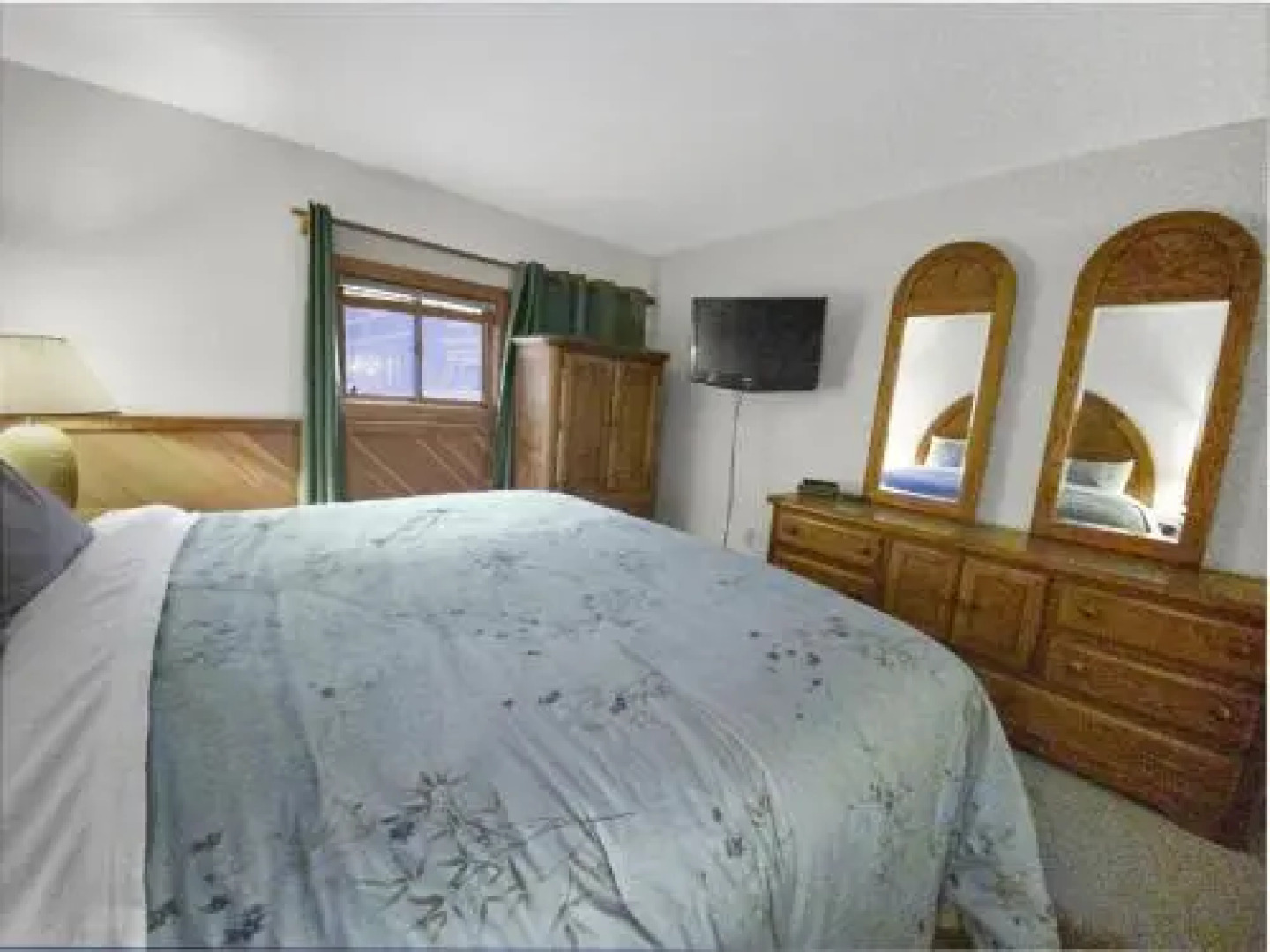 113AB Tennis Club by RedAwning