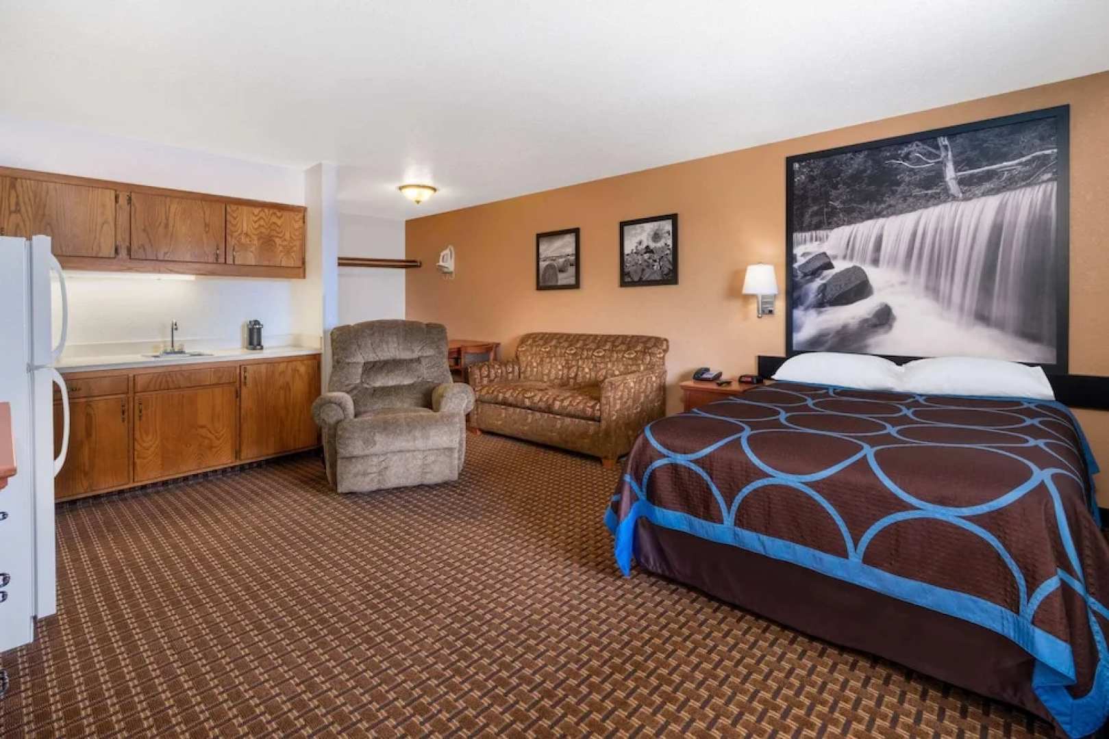 Super 8 By Wyndham Goodland