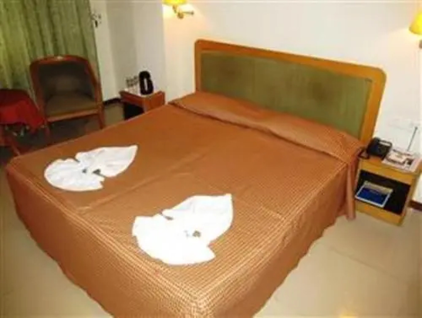 The Menino Regency Hotel