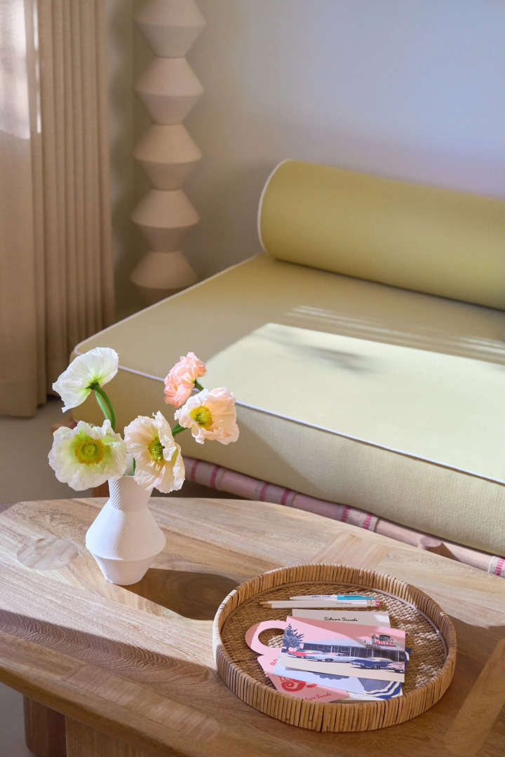 Silver Sands Motel & Beach Bungalows