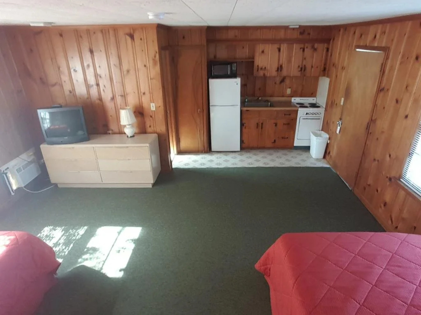 Fenwick Shores, Tapestry Collection by Hilton