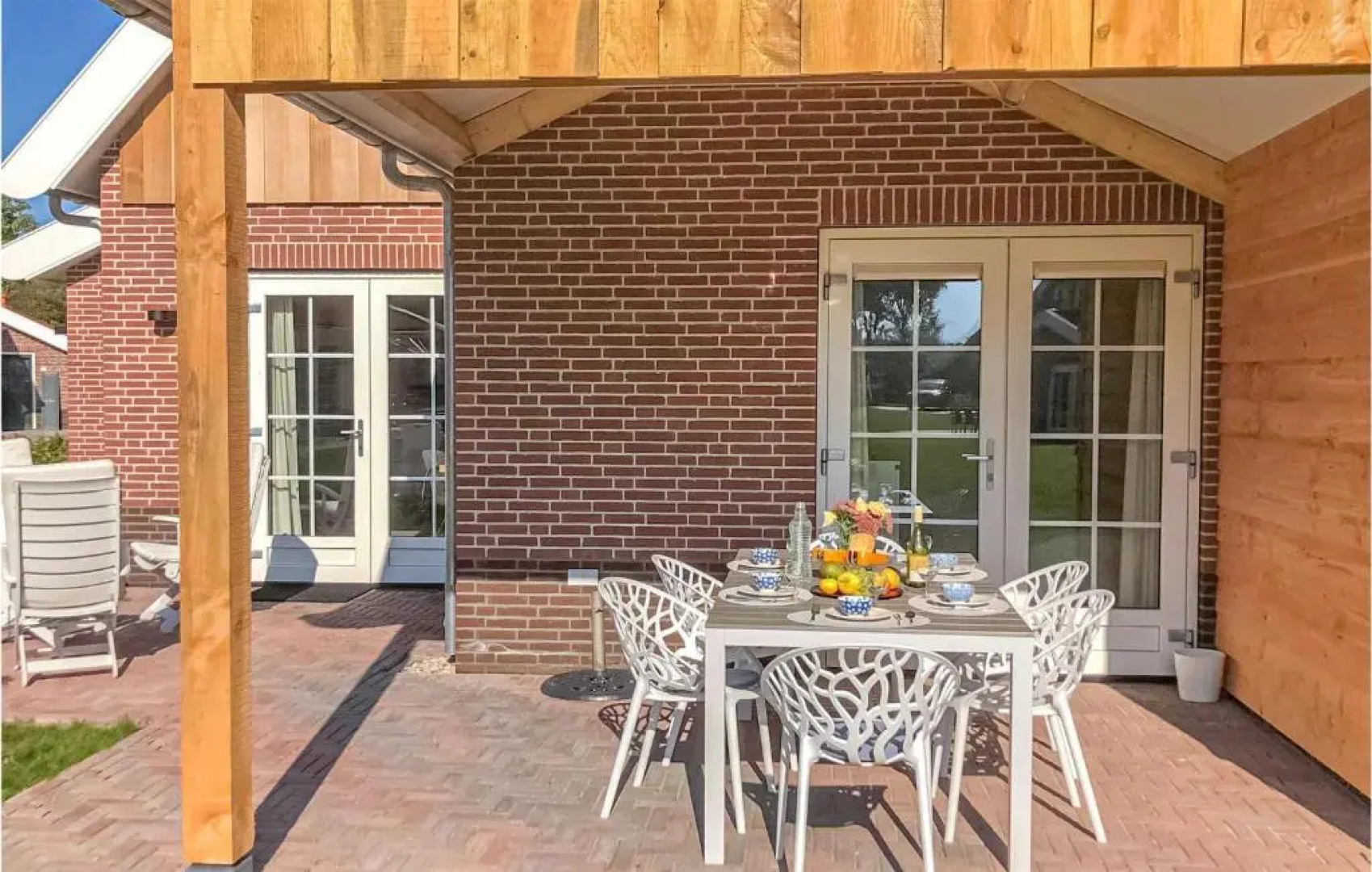 Nice Home in Hoge Hexel With 3 Bedrooms and Wifi