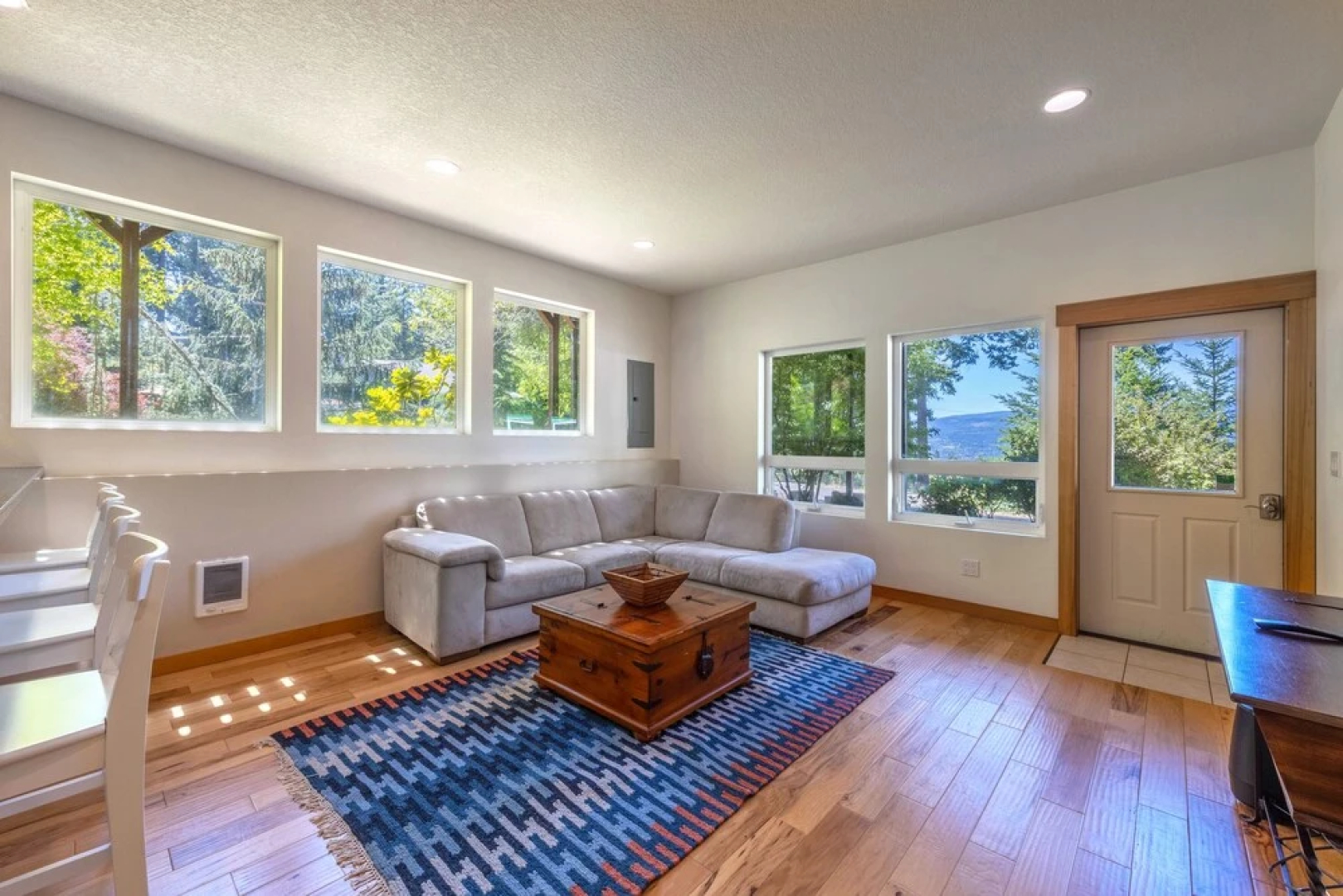 White Stag 4 Bedroom Home by RedAwning