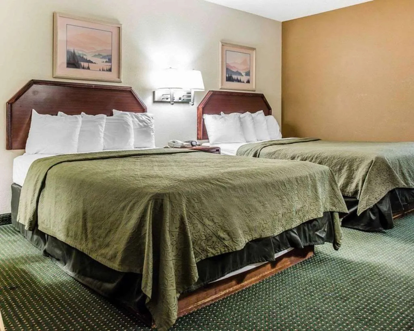 Quality Inn & Suites Stockbridge Atlanta South I-75