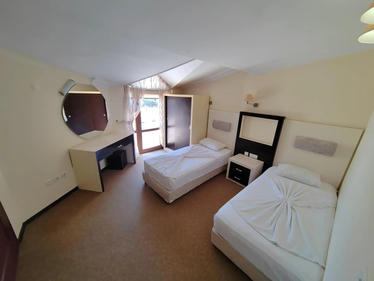 Afrodit Termal Hotel / Gure