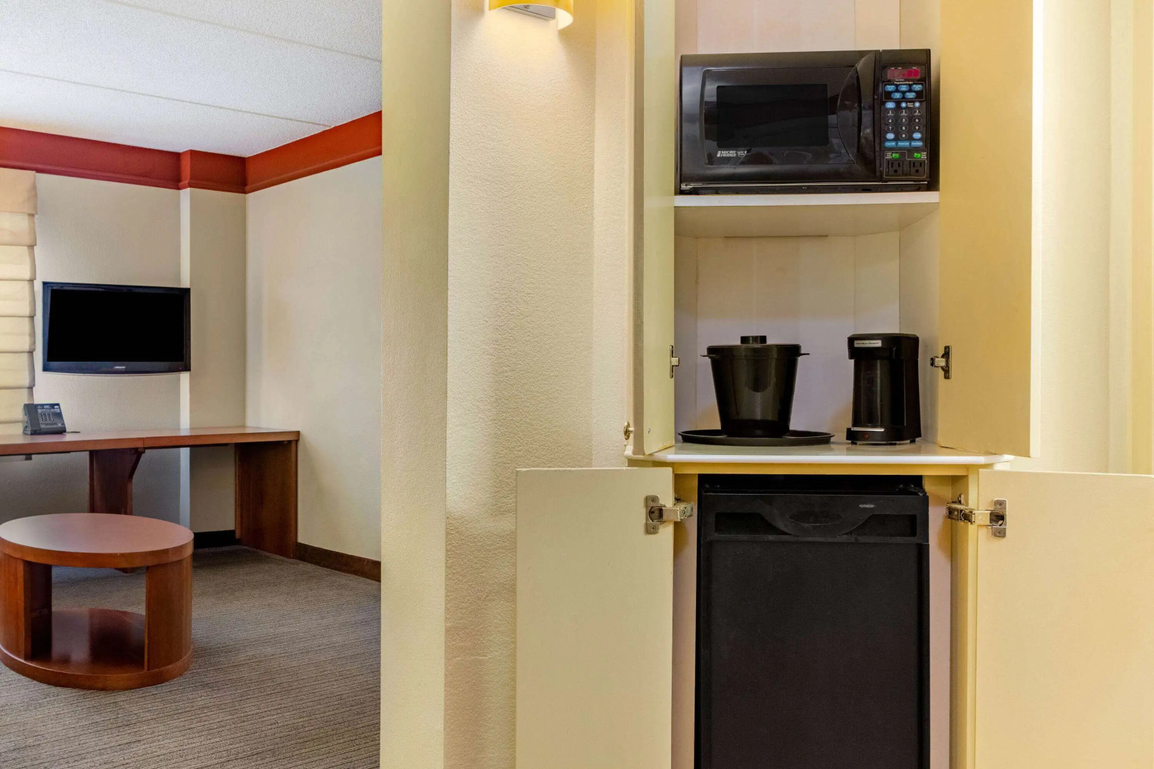 La Quinta Inn & Suites by Wyndham Raleigh/Durham Southpoint