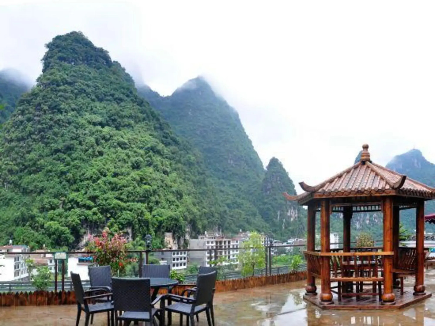 Shililang Renwen Hotel