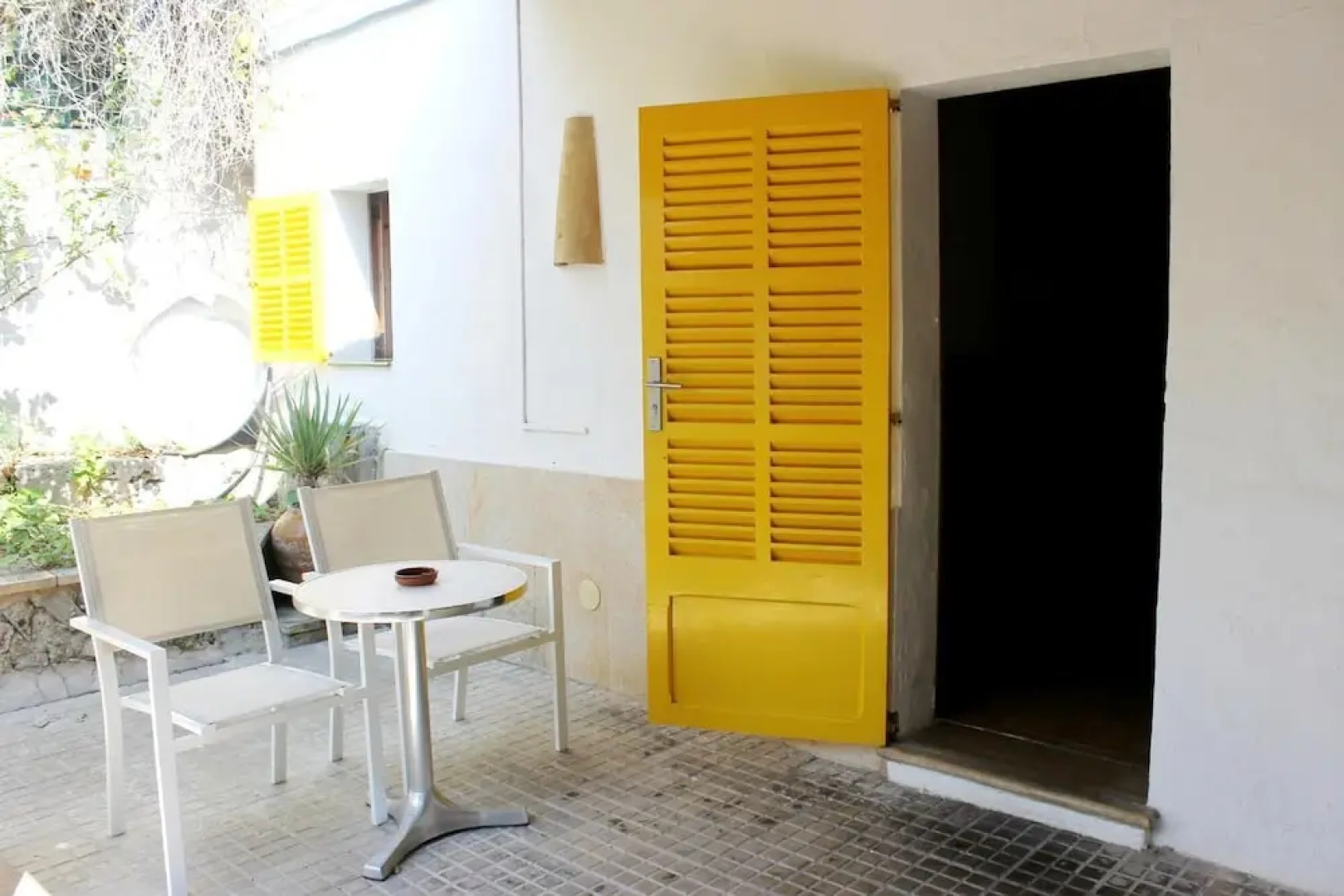 Hostal Residència Catalina Vera