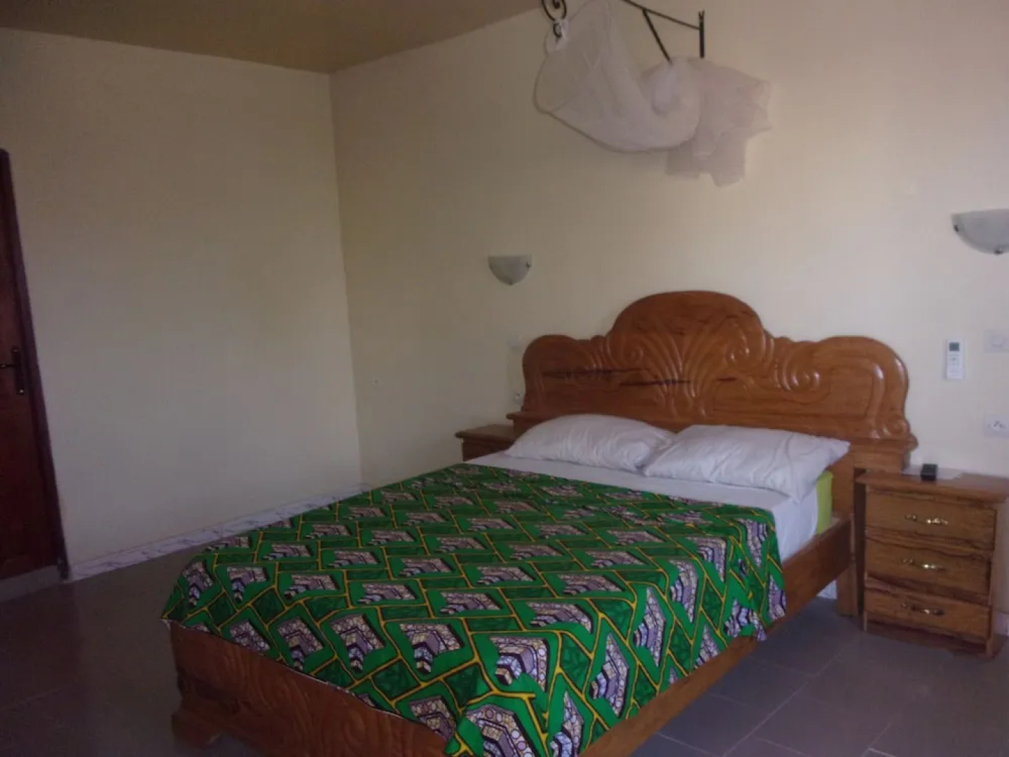 Chez Marie a la ficelle