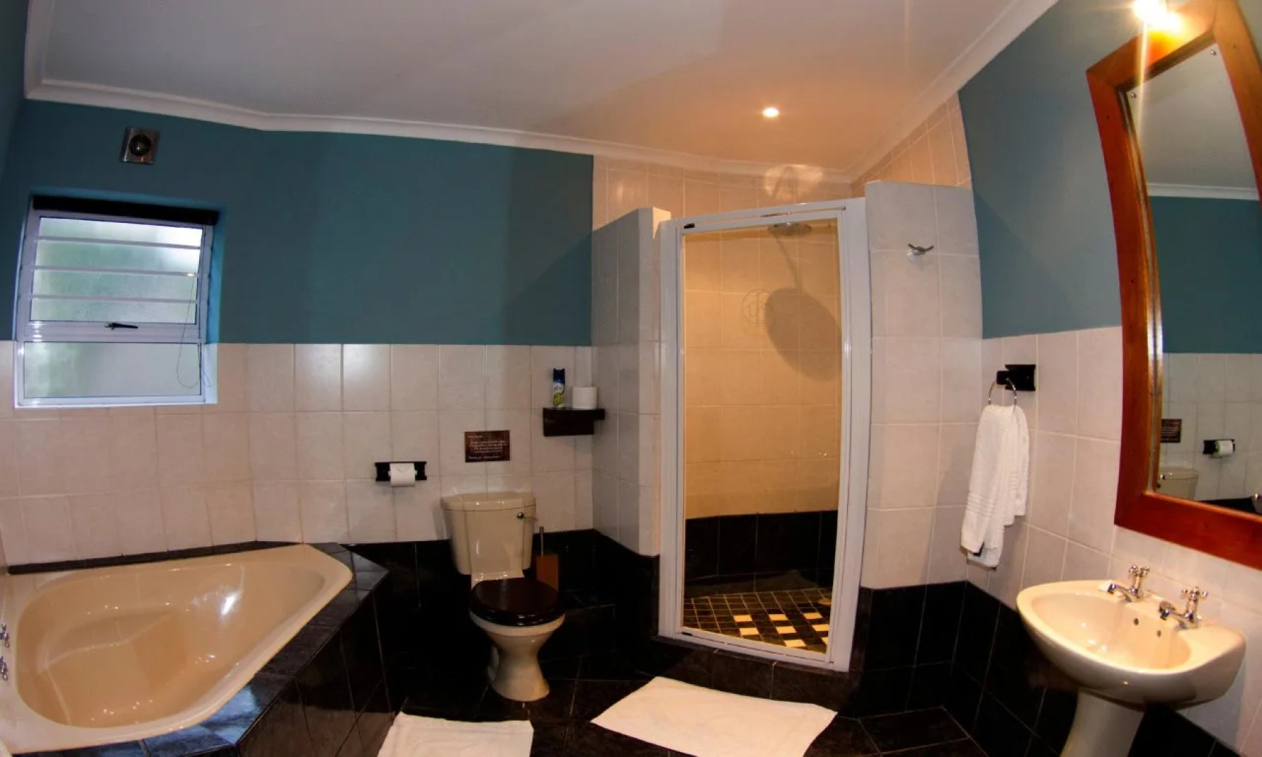 The Roundhouse Guesthouse