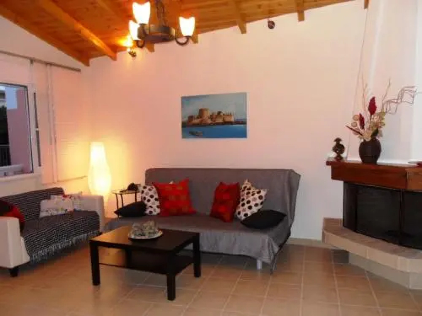 Omorfi Poli 120 sqm Apartment