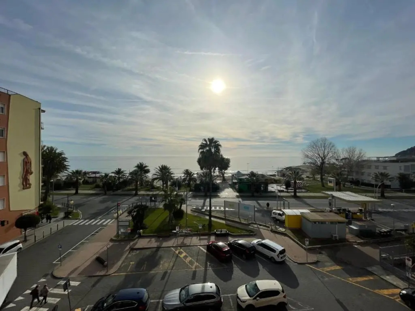 Piazza Doria 3 e 4 Locali Di fronte al Mare