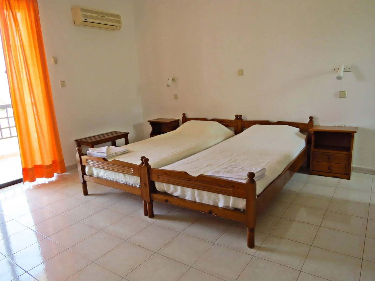 Debby Hotel Apartments