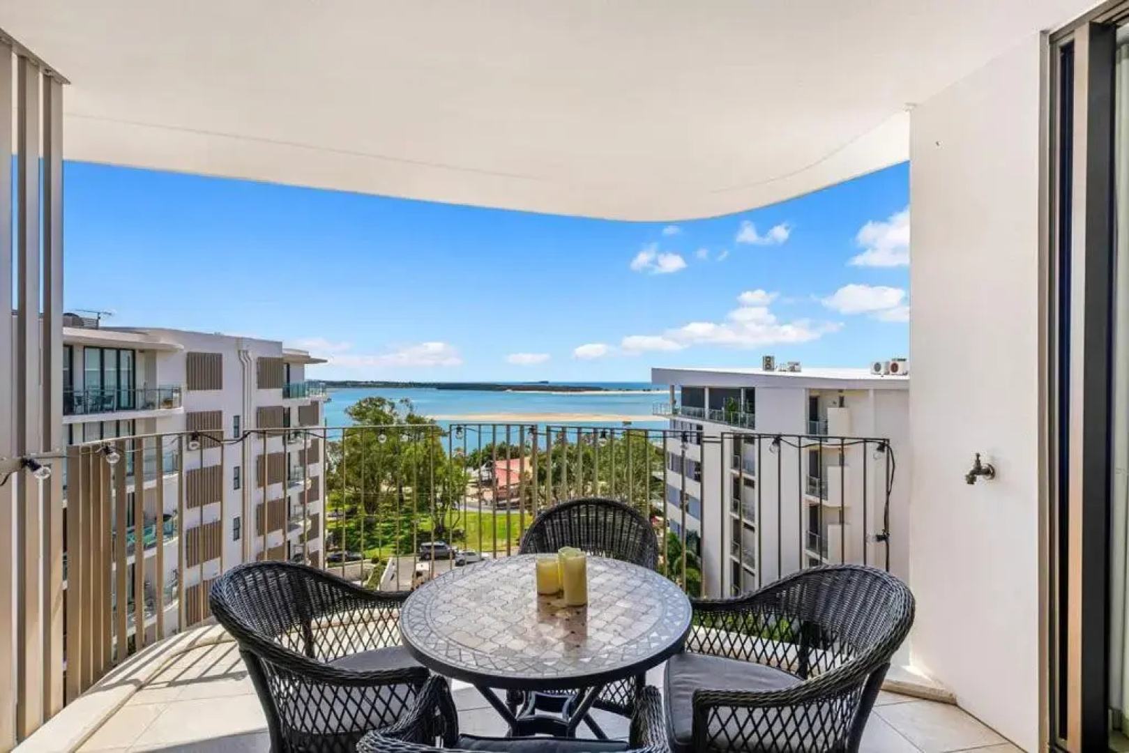 SERENE BEAUTY@The Cosmopolitan Unit 20406