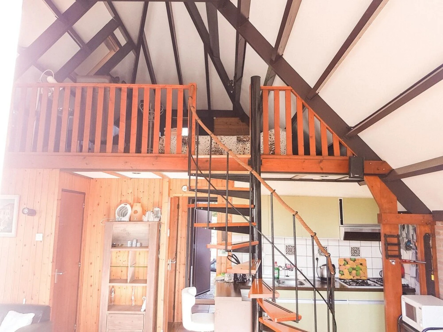 Mooie bungalow vlakbij zee en Amsterdam