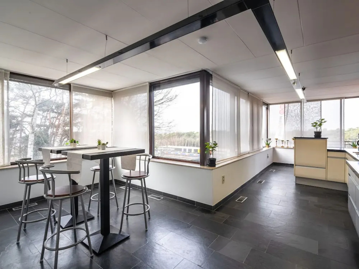 Villa in Heusden With Balcony, Terrace & Garden