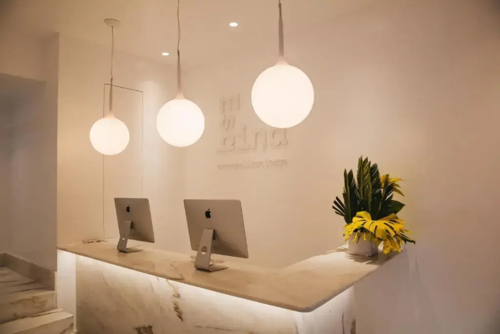 Esqina Cosmopolitan Lodge