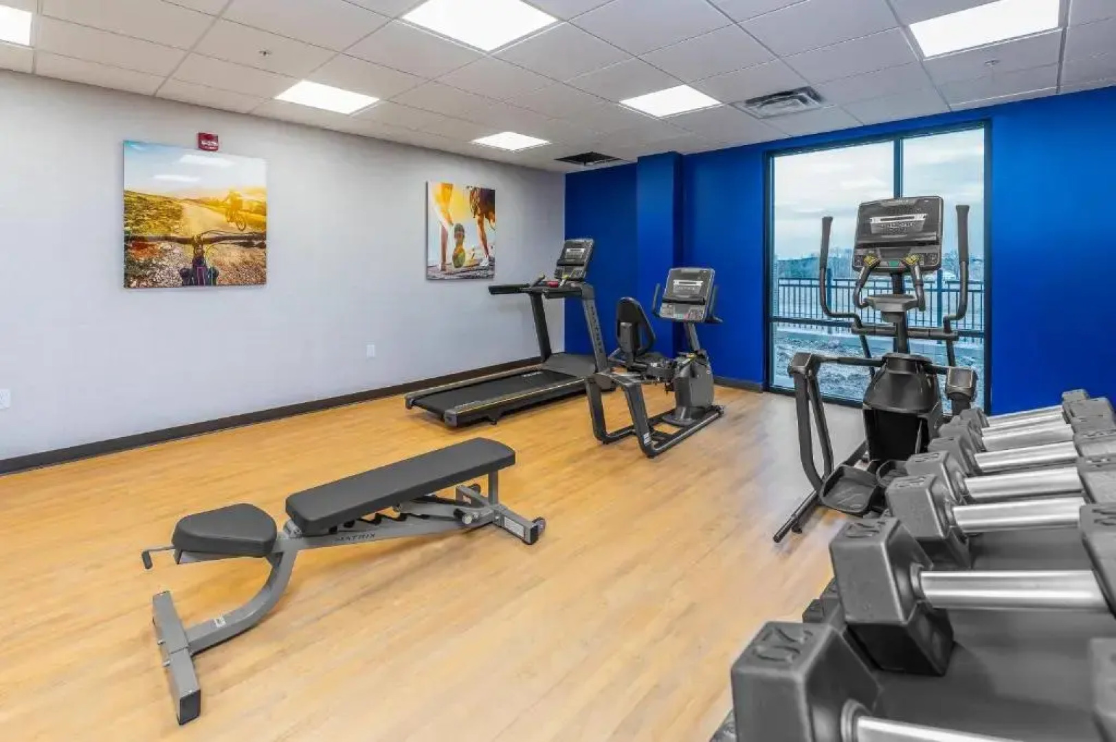 Comfort Inn & Suites