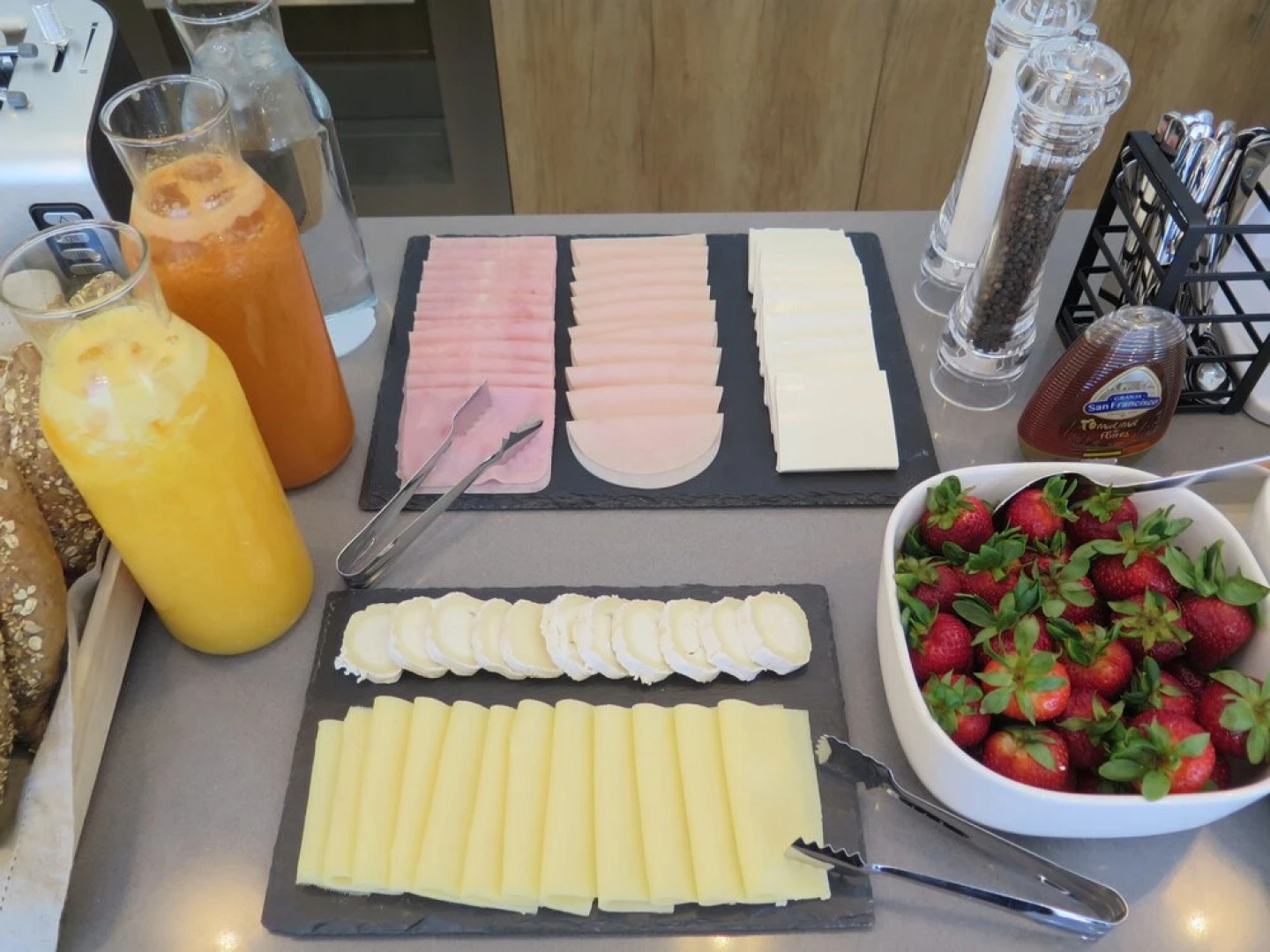 Penedo da Saudade Suites & Hostel