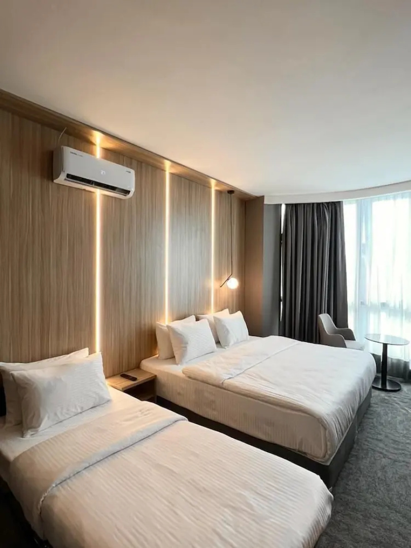 Royal Mass Airport Business Hotel