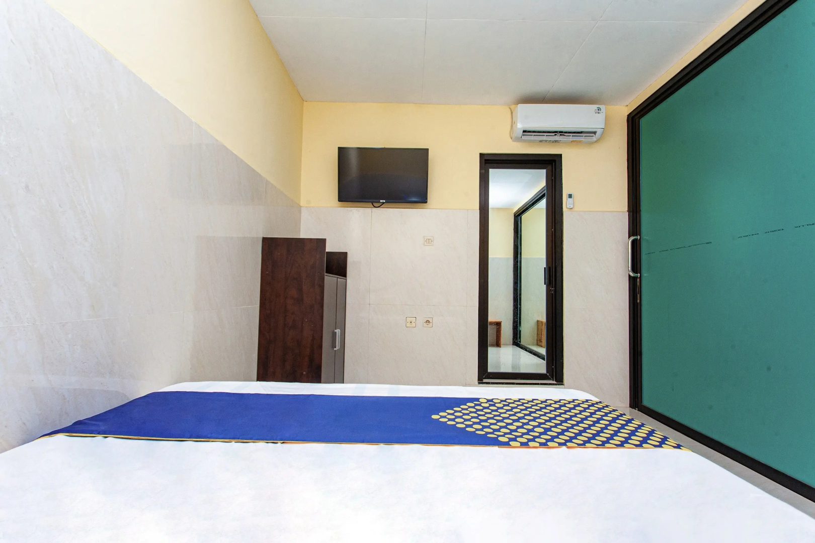 SPOT ON 2815 Hotel Damai