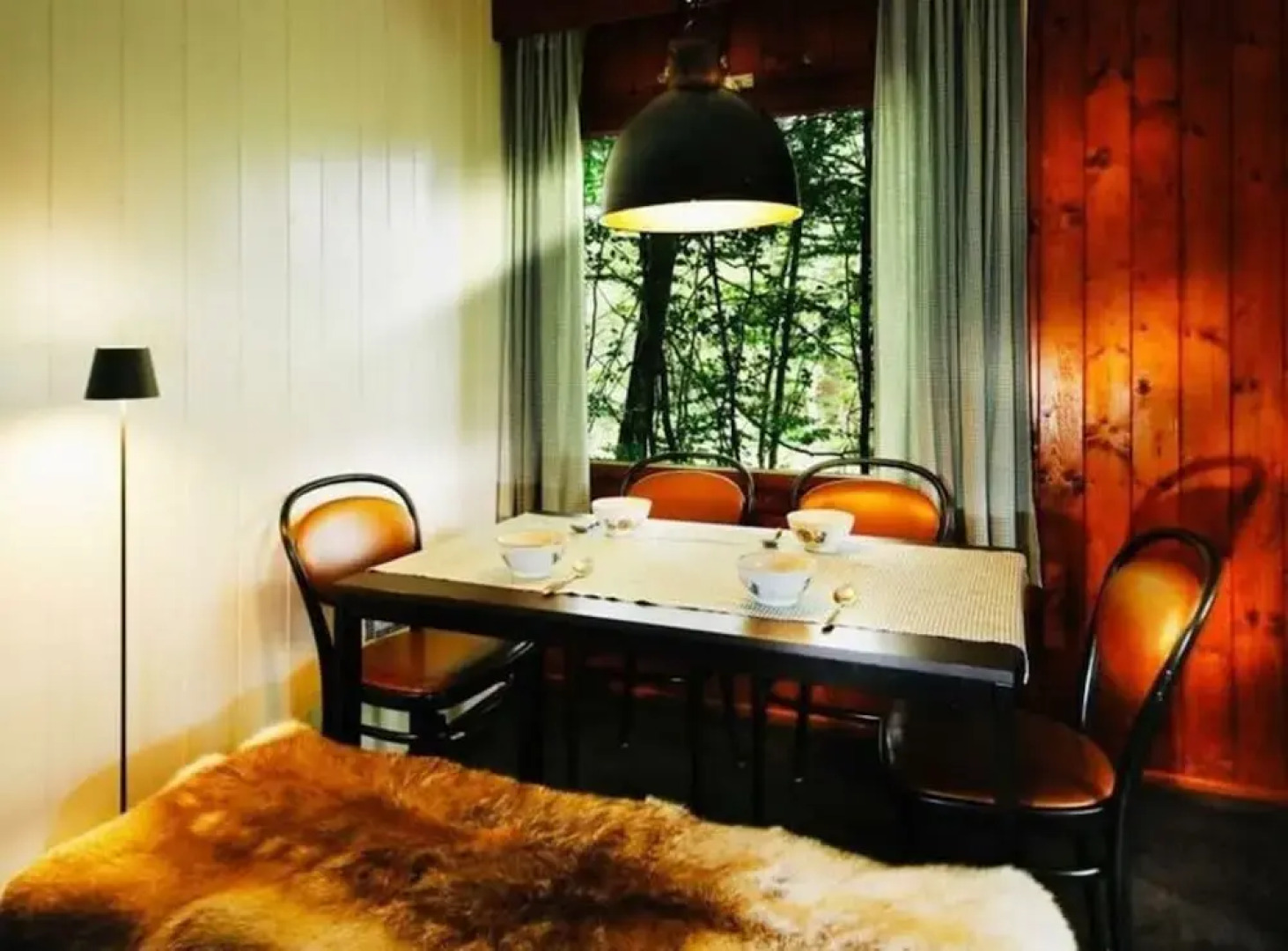 Forest House in the Roman Valley