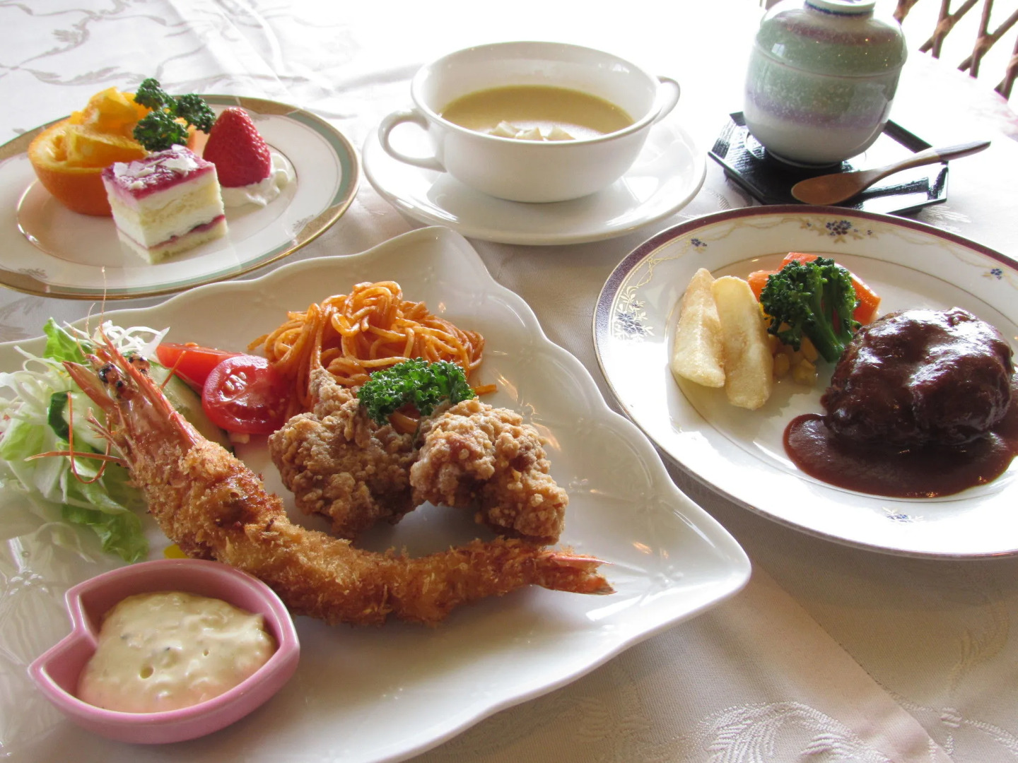 Hitoyoshi Onsen Nabeya