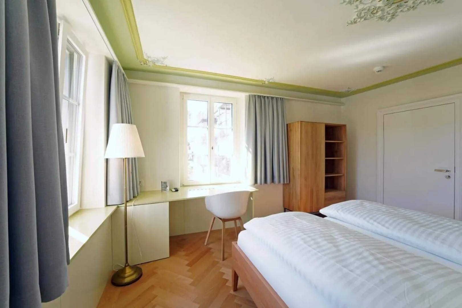 Отель Linde Swiss Quality