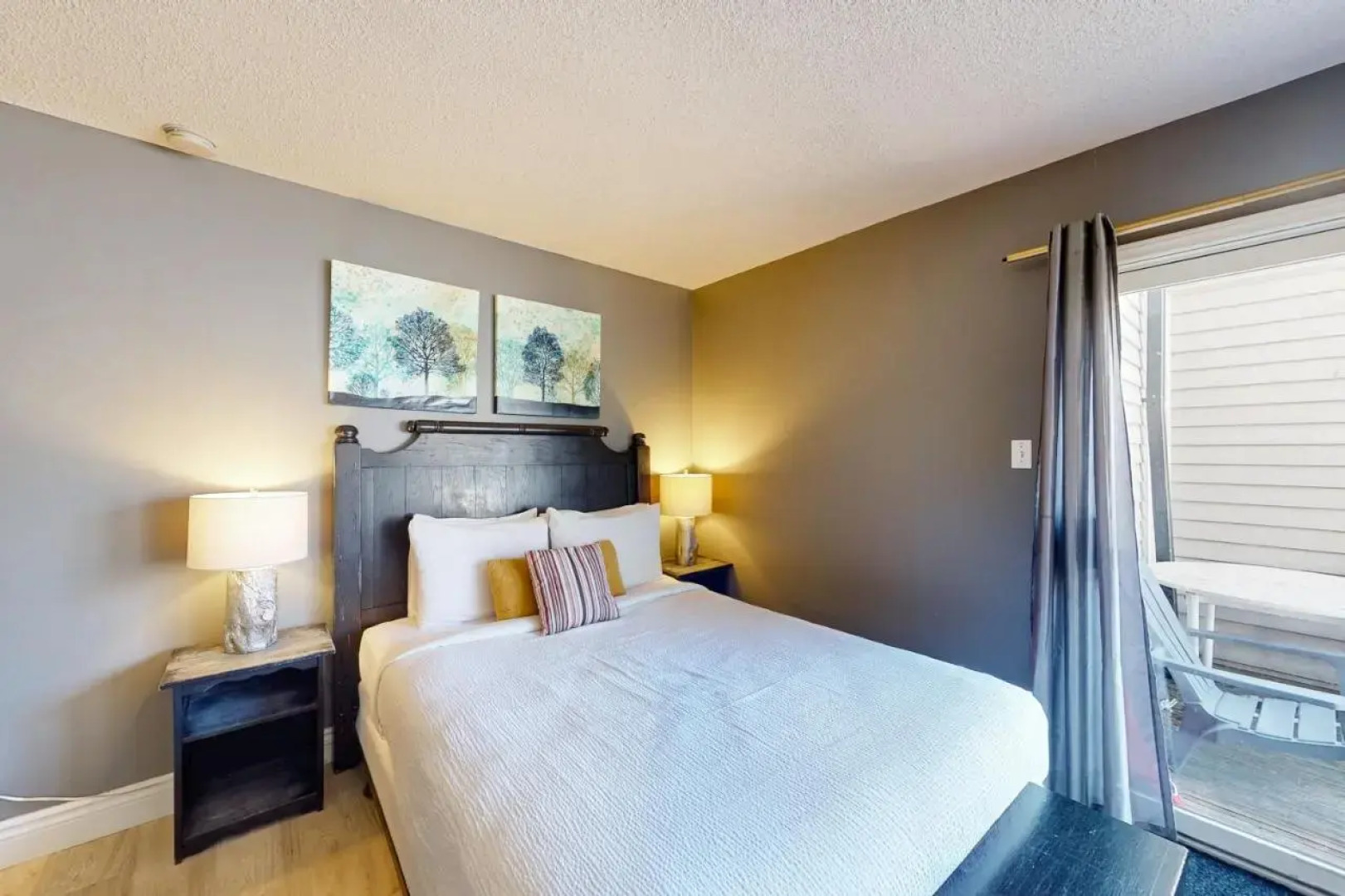 Lofted Rustic Chalet @ Blue Mountain