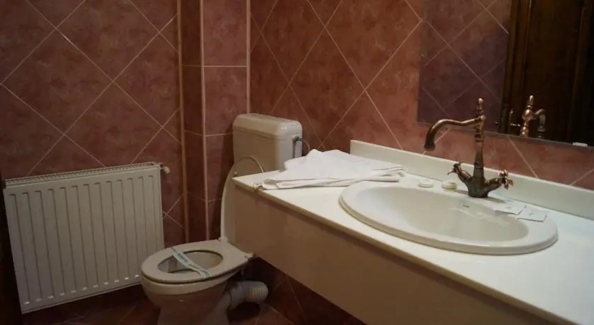 Complex Craiasa - Vila Lucica