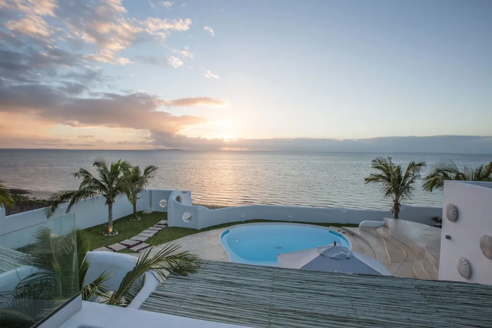Baraka Beach Hotel