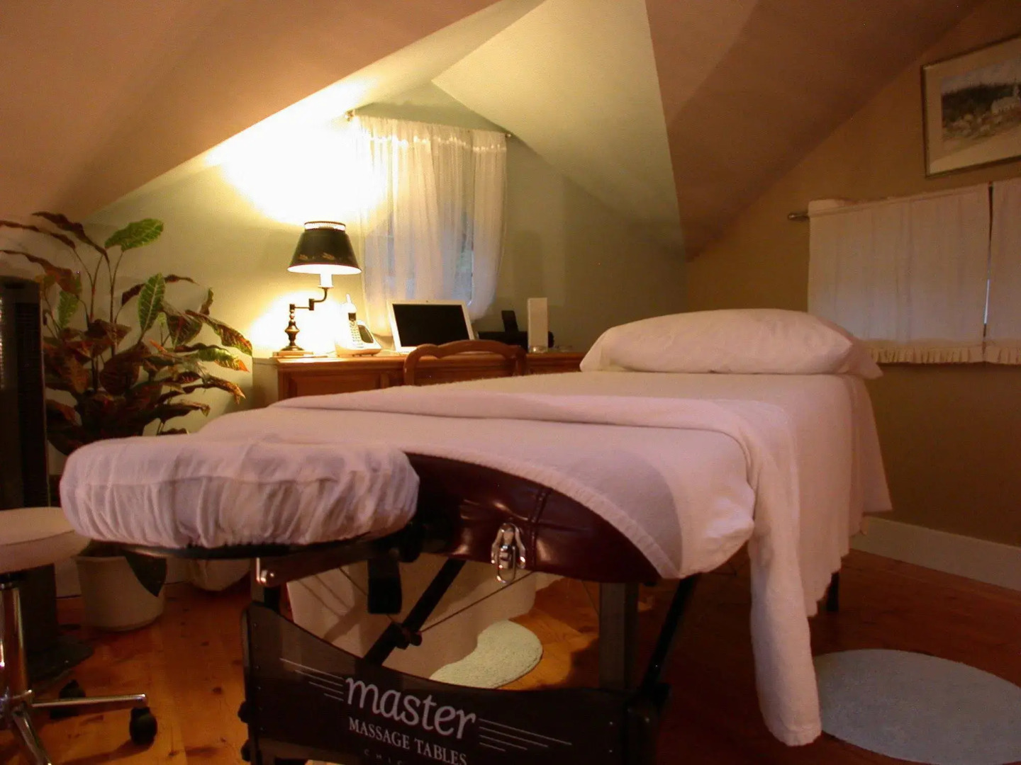 The Tuwanek Hotel and Spa