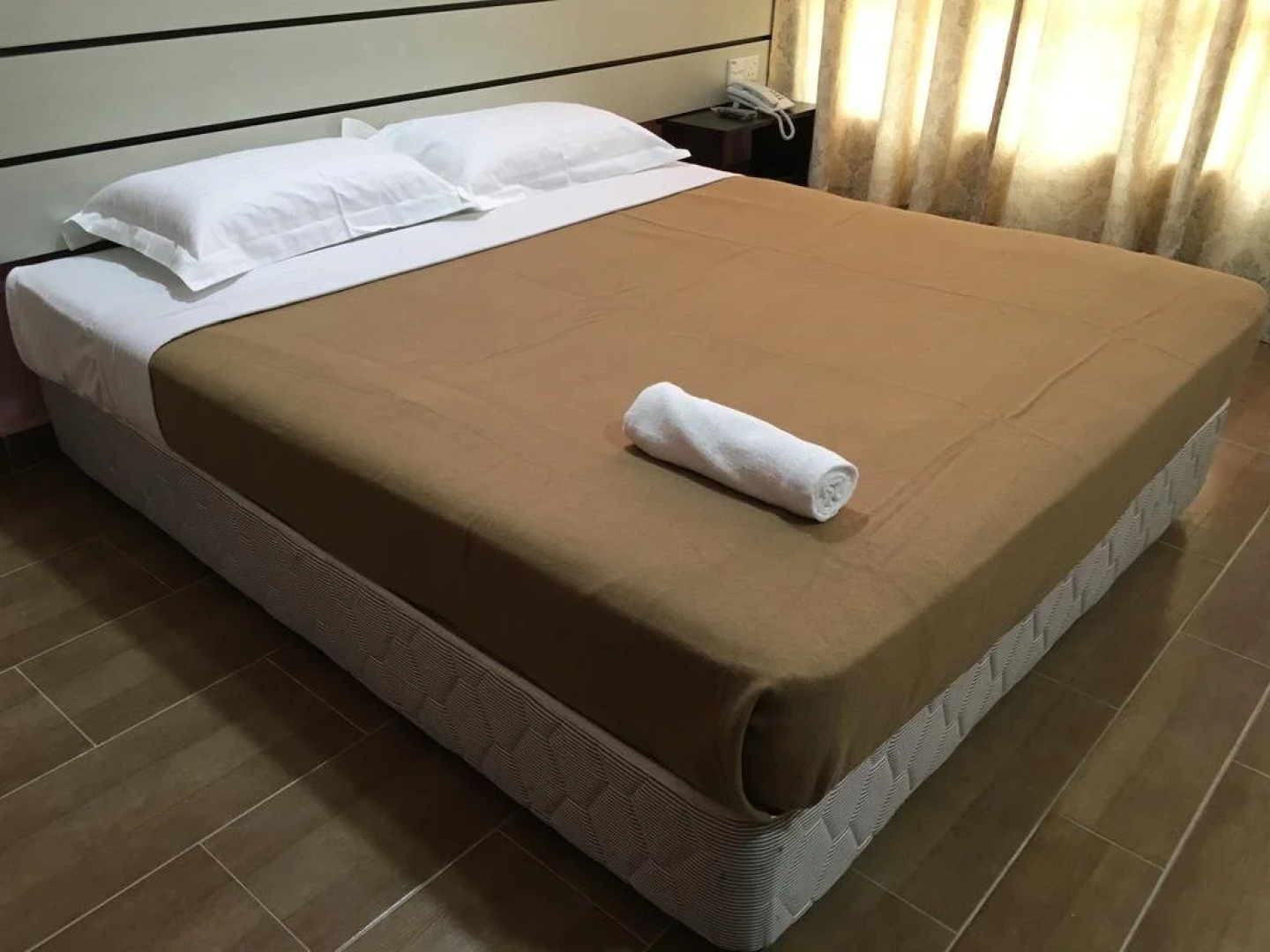 Grand Business Hotel