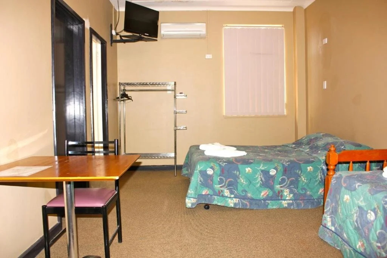 Belmore Hotel Maitland